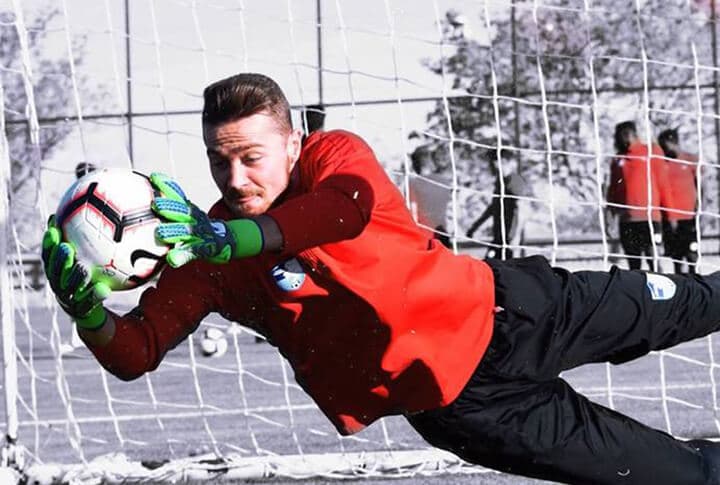 B.B. Erzurumspor Kalecisi Sehic İlk 3'te!