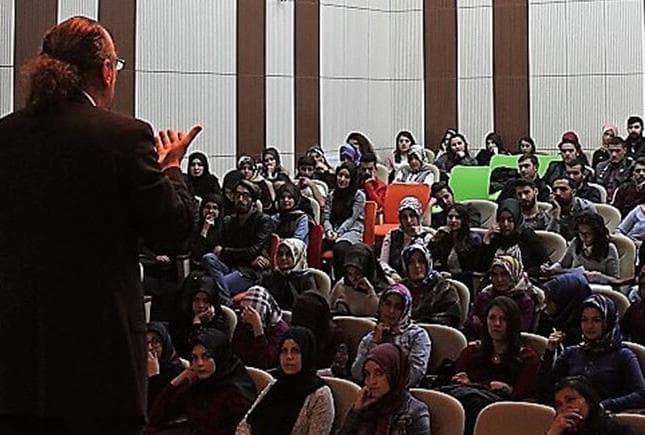 Erasmus Plus Programın Genç İşsizliğine Nasıl Özüm Olacak