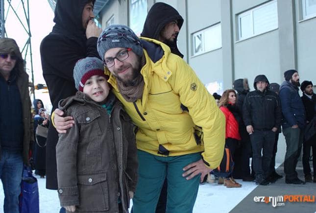 Erzurum'lular Soğuk Havaya Rağmen EYOF Açılışında