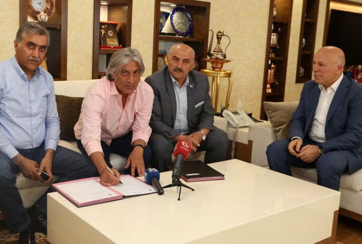 B.B. Erzurumspor'da İç Transfer Bitmek Üzere