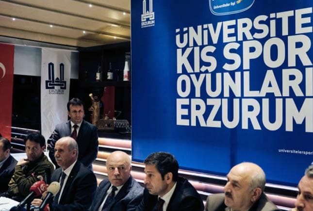 Spor Kenti Erzurum'da Düzenlenen 3. Ünilig Kış Oyunları Heyecanı