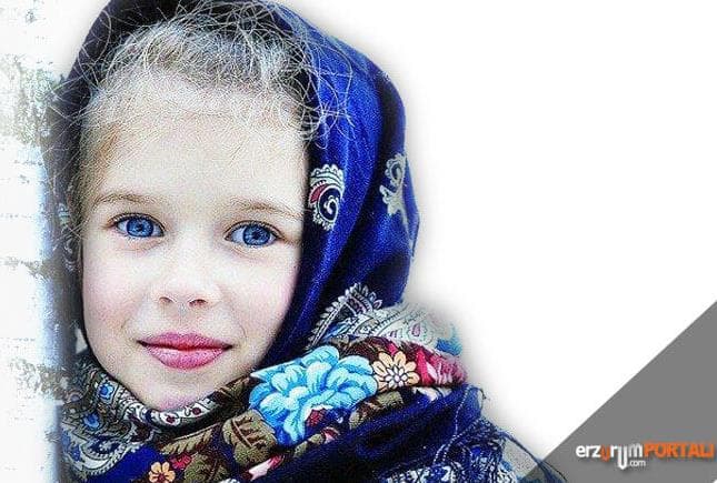 Sanatlı bir Eser Sanatkarı icabeder