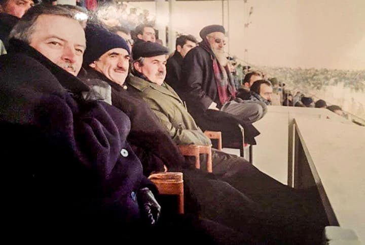 Erzurumspor Maçını İzleyenleri Tanıdınız Mı? Maçın Skoru Naim Hoca'nın Oturuşunda Gizli!