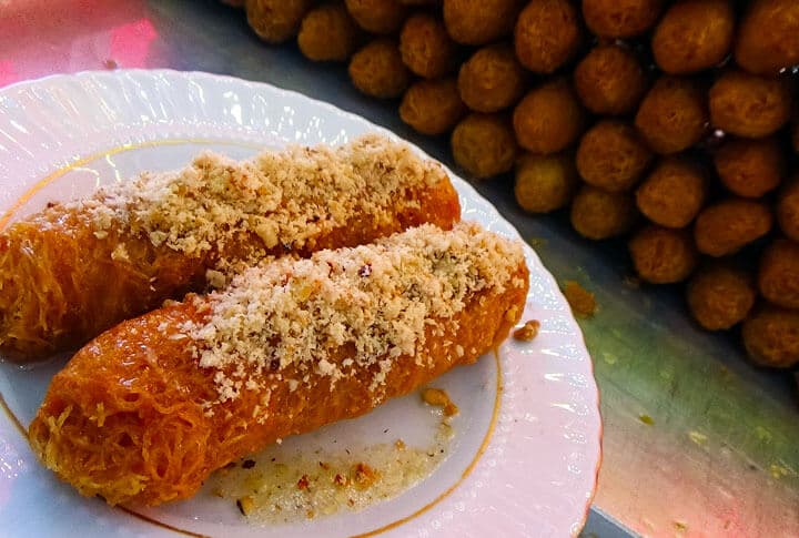 Kadayıf Dolmasının Tahtı Sallanıyor Mu?
