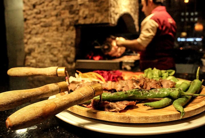 'Cağ Kebabı Erzurum'un Değil Bizim' Dediler!