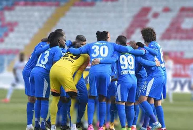 Erzurumspor Yönetimi Galibiyete Prim Vermeli Mi?