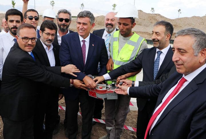 Barolar Birliği Başkanı Feyzioğlu Erzurum'da Temel Attı!
