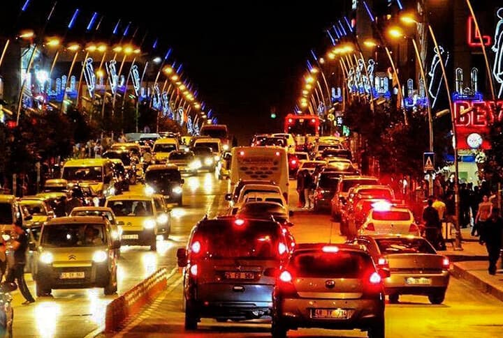 Erzurum Cumhuriyet Caddesinin İsmini Kim Koymuştur?