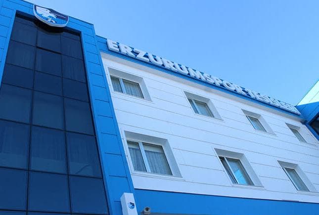 14 Günlük Karantinaya Alınan Erzurumspor'a Kulüplerden Ardı Ardına Mesajlar
