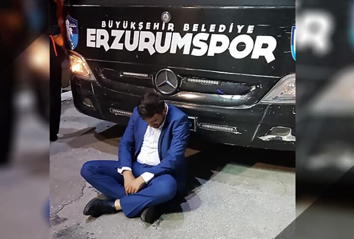 Yorumlardan Ortaya Çıkan: Muzaffer Bilazer ile Olmaz!