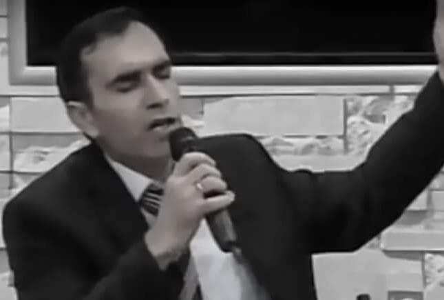 Sazı ve Sözü İle Aşıklık Geleneğini Yaşatan İlhani Kınalı!
