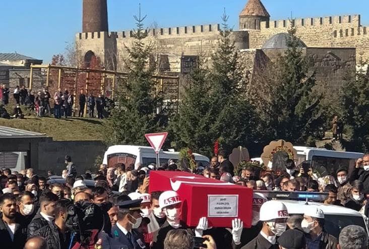 Erzurum Şehidine Son Görevini Yaptı!