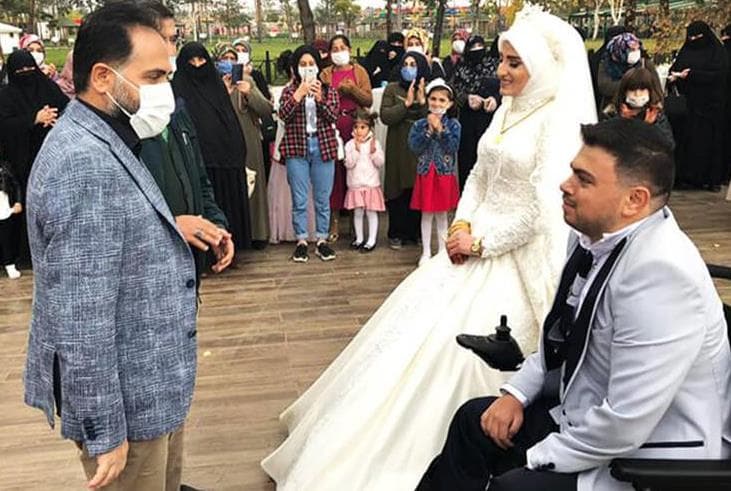 Sosyal Medya Yöneticisi Engelli Taş'ı En Mutlu Gününde Başkan Uçar Yalnız Bırakmadı!