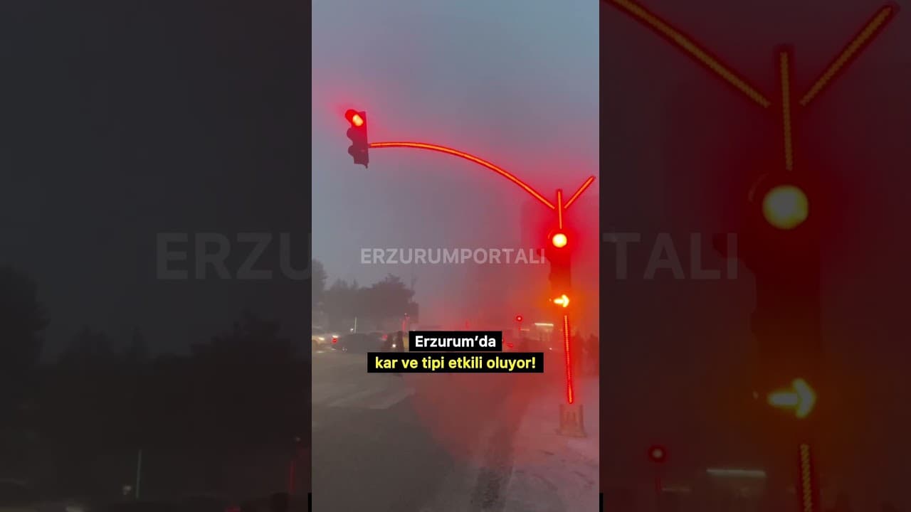 Erzurum’da akşam saatlerinde yoğun kar yağışı