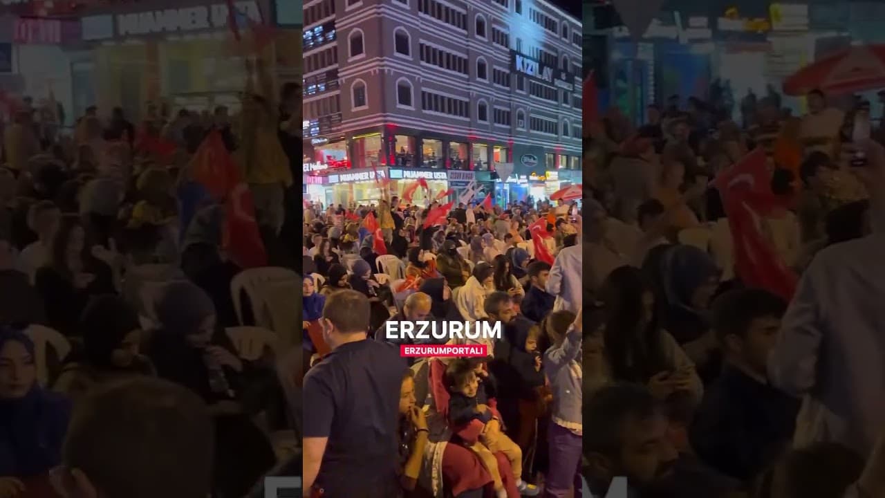 Erzurum’da 15 Temmuz coşkusu. #erzurum #erzurumhaber #15temmuzgecesi