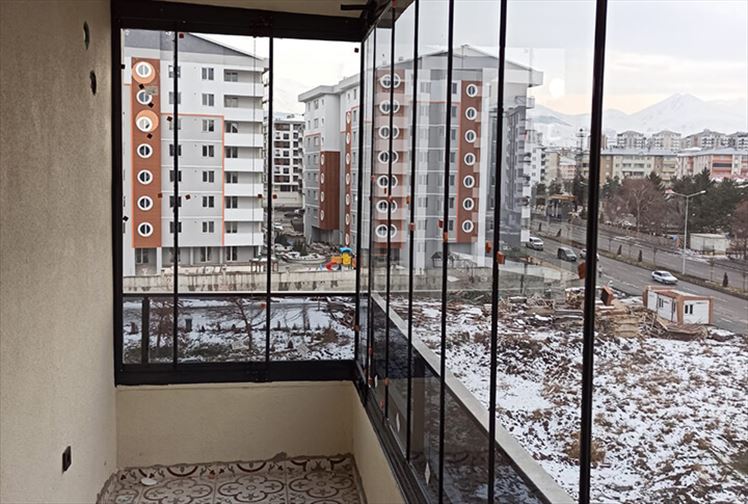 Erzurum Katre Yapı Cam Balkon