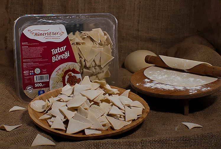 Hünerli Eller Tatar Böreği