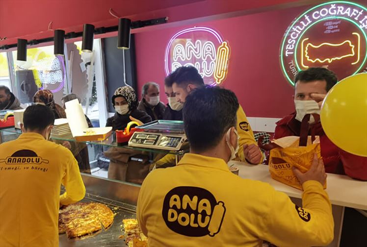 Anadolu Su Böreği