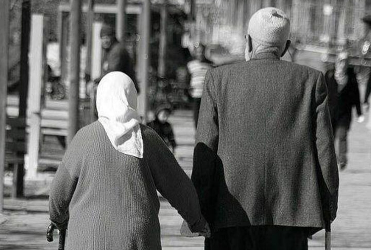 Erkek Hanımına Nasıl Davranmalı