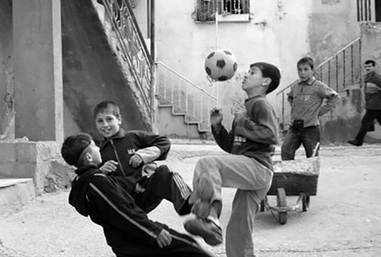 Mahalle Maçı Anılarını Hatırlayan Var Mı? Mahalle Maçı Kuralları ve Anılar!