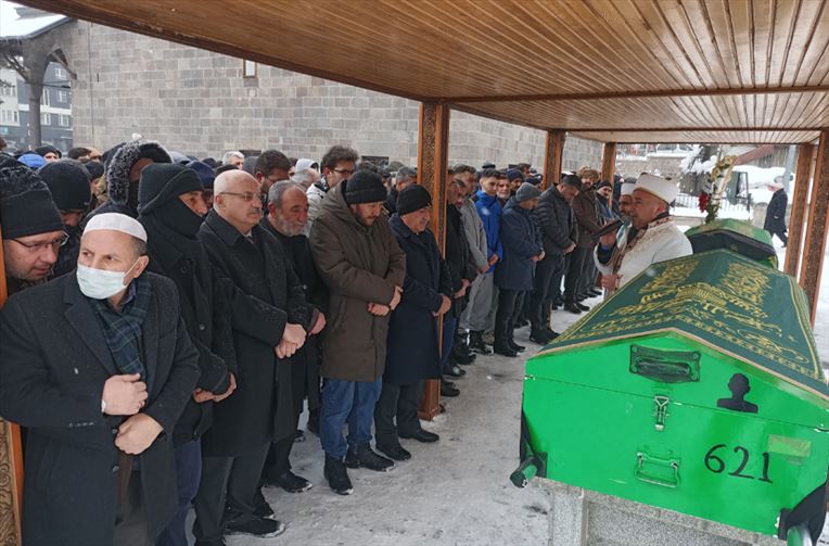 Prof. Dr. Alaaddin Başar Son Yolculuğuna Uğurlandı