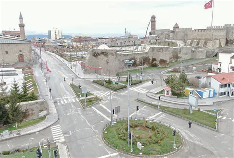 Erzurum'da Sokağa Çıkma Kısıtlamasından Muaf Olanlar