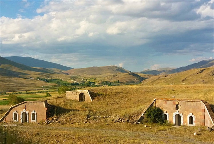 Abdulhamit Han'ın Erzurum ve Anadolu'yu Tehlikelerden Korumak İçin Yaptırdığı Şahap Paşa Tabyası!