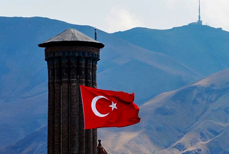 Palandöken Dağı