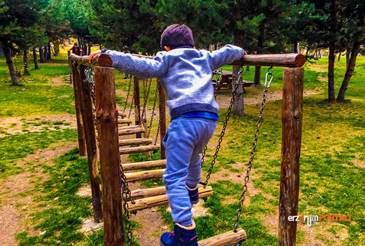 Ata Botanik Çocuklar İçin Survivor'dan Kareler