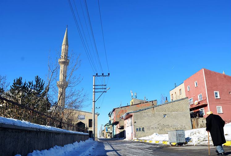 Erzurum Sokakları Telsizler