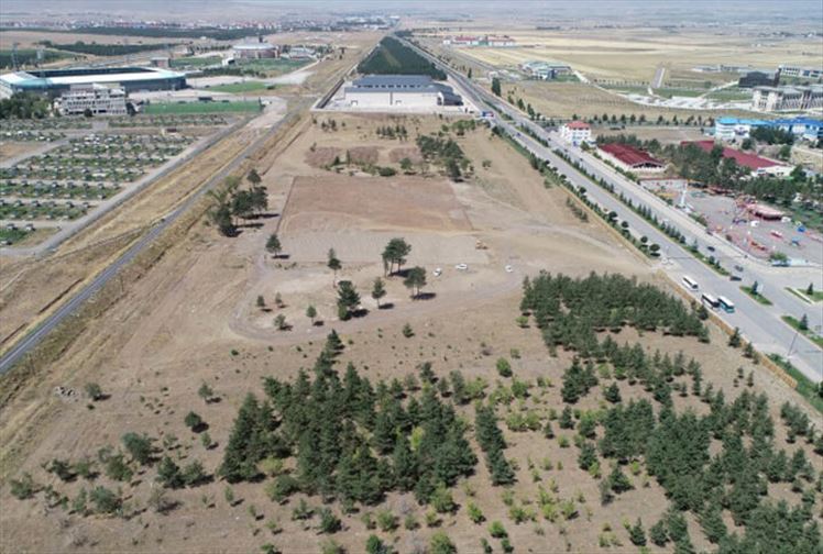 Erzurum’un Yeni Miting ve Etkinlik Alanını Öncesi Sonrası