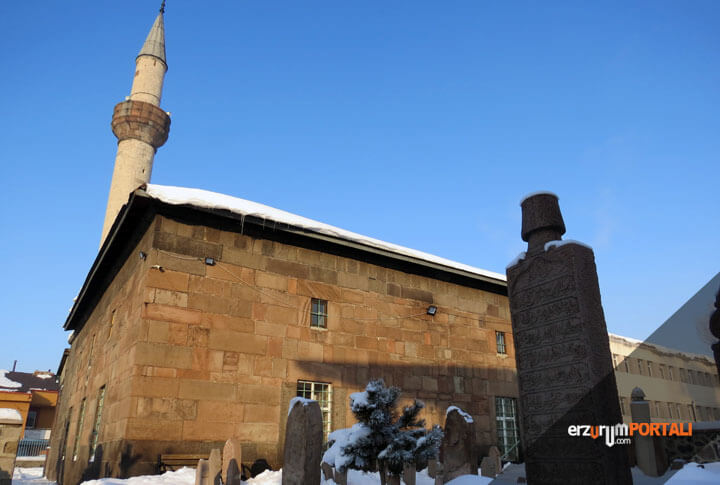 Erzurum Türbeleri ve İnanç Turizmi