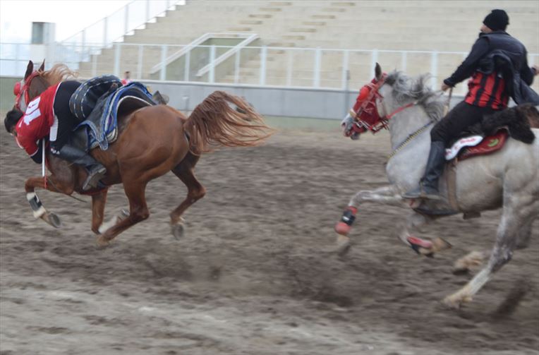 Cirit Oyunu Fotoğrafları ve Cirit Oyunu Nasıl Oynanır
