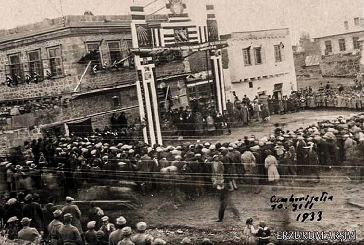 Bir Zamanlar Erzurum'da Cumhuriyet Bayramı! 