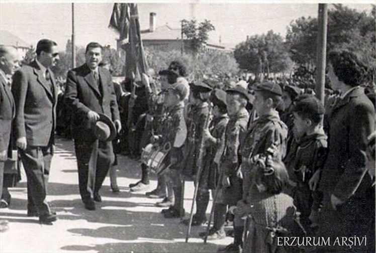 Bir Zamanlar Erzurum'da Cumhuriyet Bayramı! 