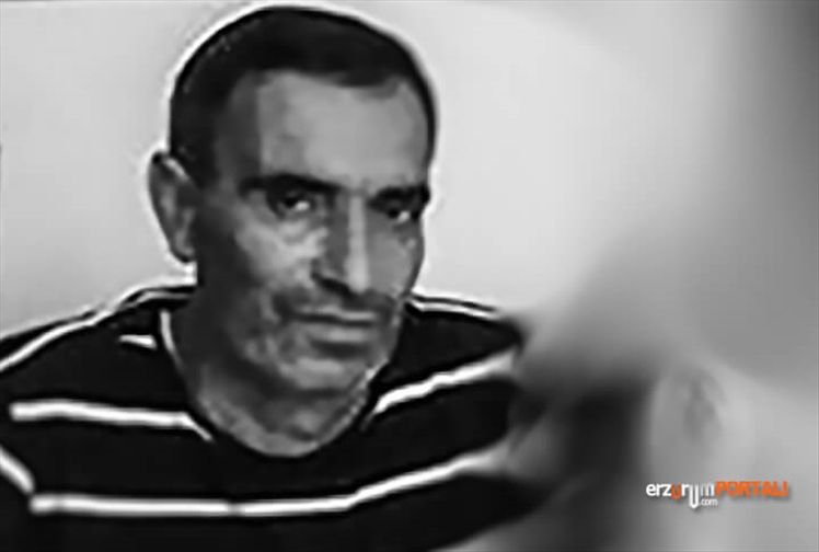 Denktaş'tan Teşekkür Belgesi Alan Erzurumlu Aşık İlhani Kınalı