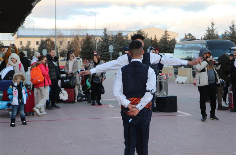 Rus Turistler Erzurum’da!