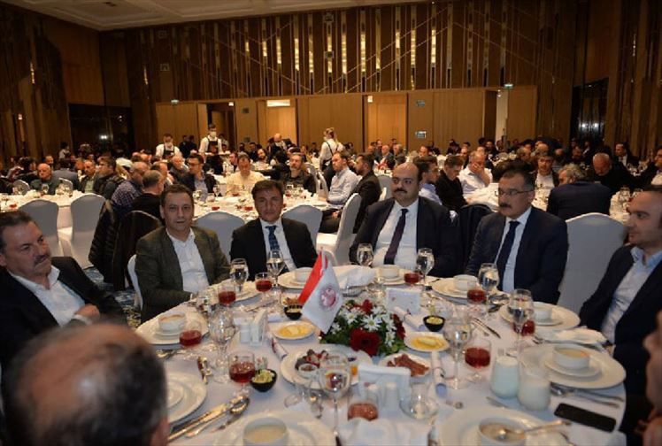1. Organize Sanayi Bölgesi Yönetim Kurulu’nun organize ettiği iftar programı
