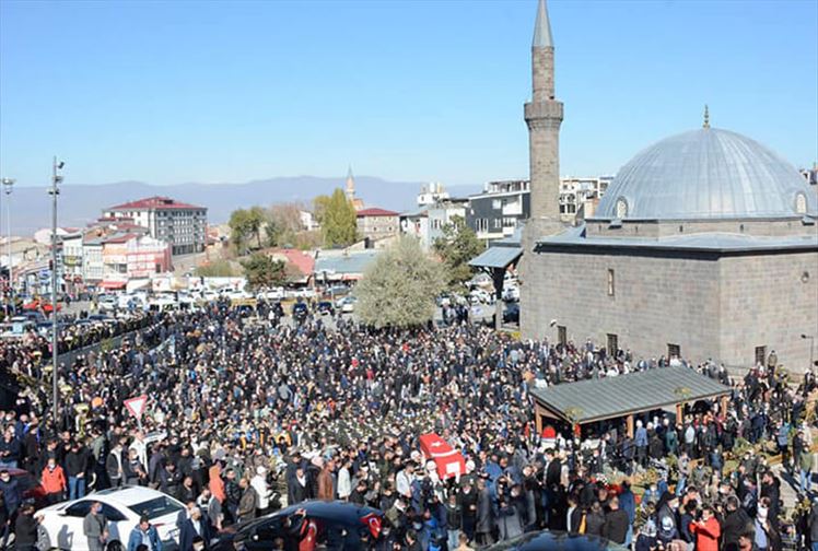 Erzurum Şehidine Son Görevini Yaptı