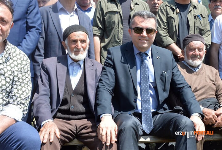Erzurum Valisi Okay Memiş