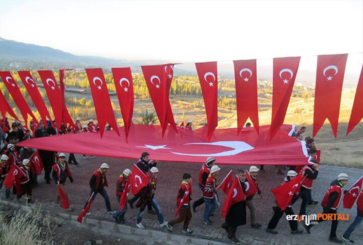 Erzurumlular Aziziye Yürüdü!