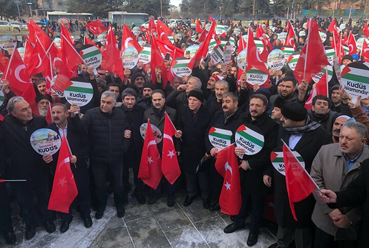 Erzurum'da Tek Ses: 'Kudüs Filistin'in Başkentidir'