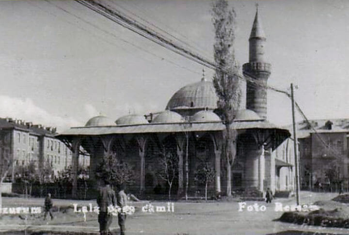 Lala Paşa Cami