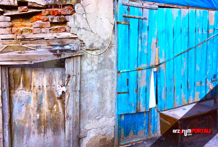 Eski Erzurum Evlerinde Kapı Tokmakları