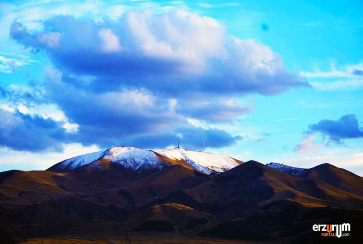 Bulutların Altında Erzurum