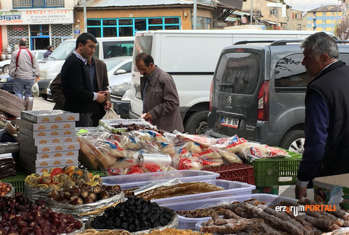Erzurum'da Çarşı Pazar Manzaraları
