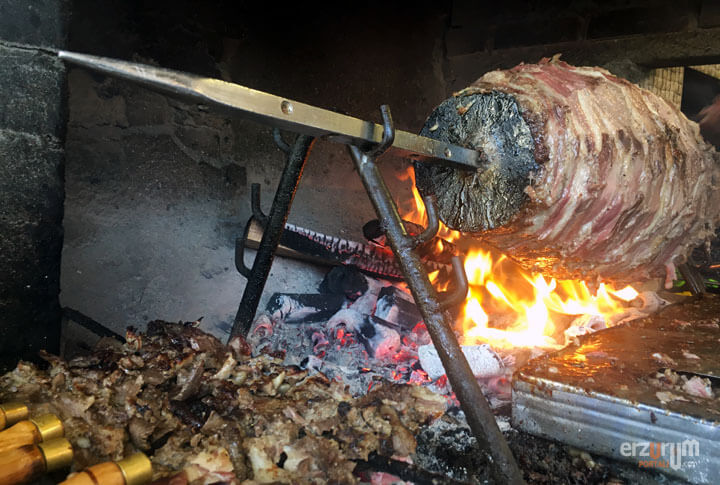 CAĞ KEBABI